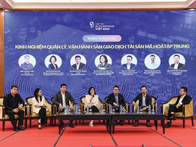 Phiên thảo luận tại hội thảo “Chia sẻ kinh nghiệm quản lý, vận hành sàn giao dịch tài sản mã hóa tập trung” do VBA tổ chức ngày 27/3/2025 quy tụ các đại diện cơ quan quản lý nhà nước (Ngân hàng Nhà nước, Ủy ban Chứng khoán Nhà nước) cùng lãnh đạo các tổ chức tài chính, doanh nghiệp công nghệ và chuyên gia quốc tế.