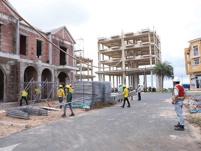 Một dự án của Novaland đang được tăng tốc triển khai. Ảnh: Lê Toàn.