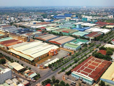 Công tác bồi thường, giải phóng mặt bằng tại Khu công nghiệp Vĩnh Lộc chưa thể triển khai. Ảnh: Lê Toàn.