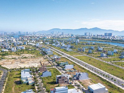 Giá đất nền Đà Nẵng đang tăng nhanh. Ảnh: Ngọc Tân.