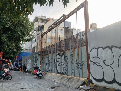 Khu đất diện tích 2.000 m2 tại mặt tiền đường Võ Thị Sáu, TP.HCM vừa được UOA mua lại. Ảnh: Trọng Tín.