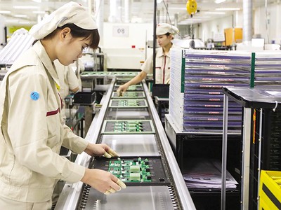 Cốt lõi của mô hình tăng trưởng mới là nâng cao năng suất, chất lượng, hiệu quả, giá trị gia tăng và sức cạnh tranh của nền kinh tế. Ảnh: Đ.T