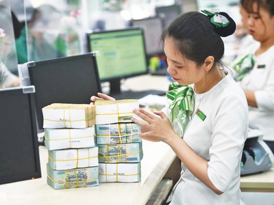 Việc “chốt đơn” mua trả góp của khách hàng không còn dễ dàng như giai đoạn trước.