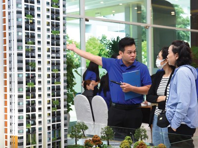 Nhà đầu tư không còn dễ dàng xuống tiền theo tâm lý đám đông. Ảnh: Dũng Minh.