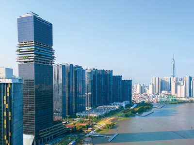 Hoạt động M&A đang trở thành một trong những kênh thu hút vốn quan trọng của TP.HCM. Ảnh: Lê Toàn.