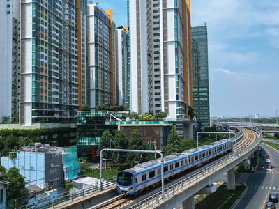 Tuyến metro số 1 được xác định là hành lang TOD ưu tiên cao nhất trong quy hoạch đô thị mới của TP.HCM. Ảnh: Lê Toàn.