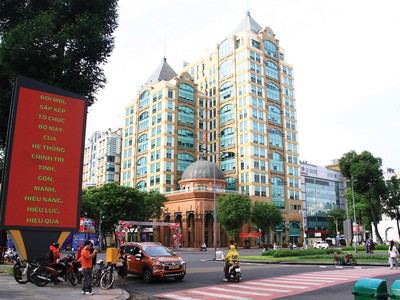TP.HCM là nơi nhiều tập đoàn đa quốc gia lựa chọn đặt văn phòng đại diện. Ảnh: Công Thành.