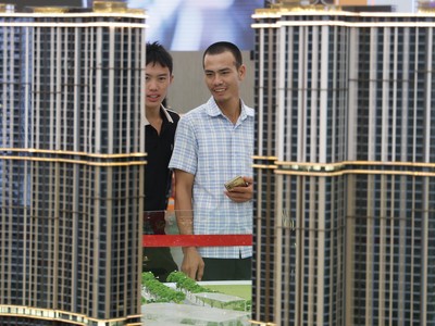 Rất nhiều người quan tâm tới căn hộ diện tích nhỏ. Ảnh: Dũng Minh.