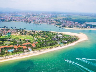 Bán đảo Bảo Ninh, nơi đang được quy hoạch với hàng loạt khách sạn và khu nghỉ dưỡng đẳng cấp.