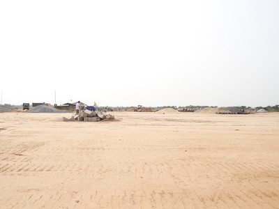 75% diện tích công trình đã hoàn tất san lấp mặt bằng, chuẩn bị sẵn sàng cho Đất Xanh Bắc Miền Trung bắt tay thi công cảnh quan cây xanh