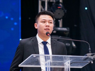 Ông Nguyễn Hào Hiệp, nhà sáng lập của First Real sẽ rút lui khỏi vị trí điều hành Công ty từ ngày 22/5