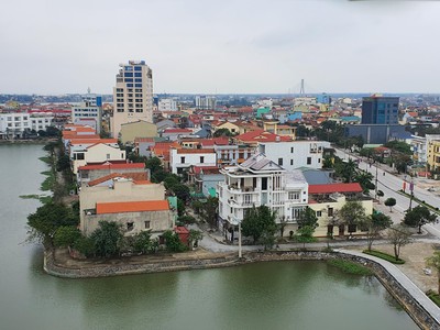 Dự án Phát triển môi trường, hạ tầng đô thị để ứng phó với biến đổi khí hậu thành phố Đồng Hới đang chậm tiến độ. Ảnh: TP Đồng Hới