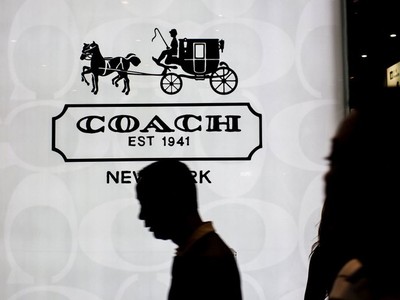 Hong Kong chịu thiệt hại khá nặng vì Trung Quốc