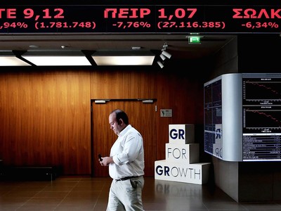 TTCK Hy Lạp giảm kỷ lục ngay ngày đầu tiên mở cửa