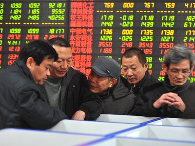 Người giàu tháo chạy khỏi chứng khoán Trung Quốc