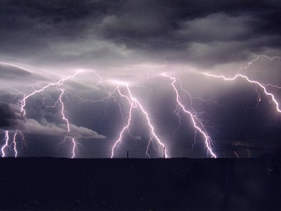 Những điều cần biết về “cơn ác mộng” tài chính toàn cầu đang diễn ra