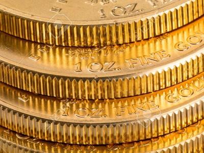 Giá vàng ngày 17/11: Nhanh chóng quay lại đà giảm