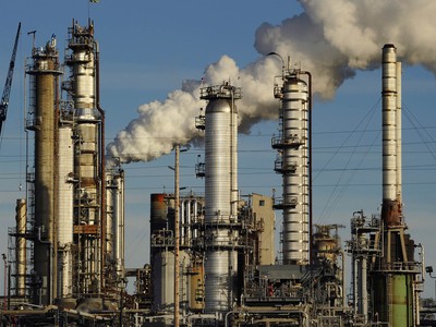 Trung Quốc bất ngờ trở thành quốc gia xuất khẩu năng lượng lớn