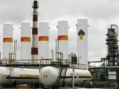 Thiếu tiền, Nga mời Trung Quốc và Ấn Độ mua cổ phần Rosneft