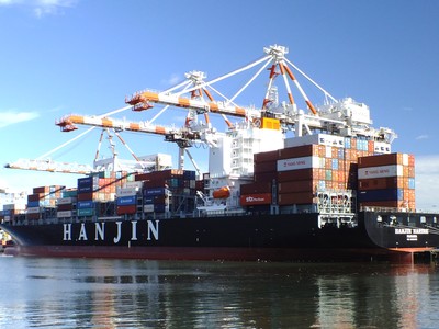 23 con tàu mắc kẹt trên biển và nỗi lo mùa cao điểm vì Hanjin Shipping phá sản