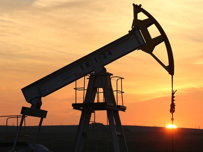 Ả Rập Xê út giành lại vị trí nhà sản xuất dầu lớn nhất thế giới từ Mỹ