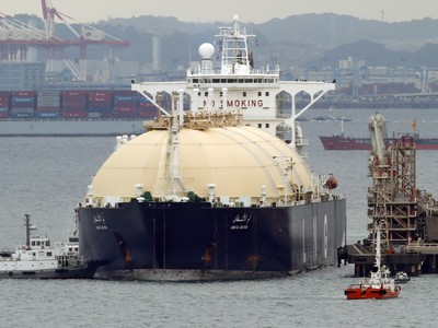 Xuất khẩu Nhật Bản giảm 12 tháng liên tiếp