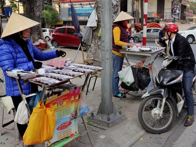 Bloomberg: Việt Nam dành 800 triệu USD mỗi năm cho các trò cá cược tại nước ngoài