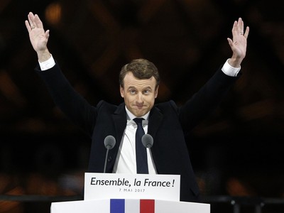 Tổng thống Pháp cam kết hàn gắn những rạn nứt