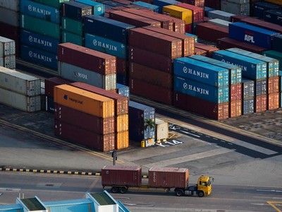 Trung Quốc chi 11,6 tỷ USD thâu tóm doanh nghiệp Singapore