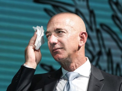 Tỷ phú Jeff Bezos