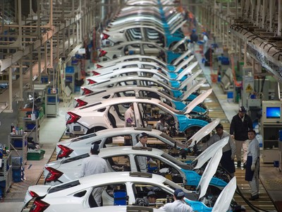 Ô tô sẽ là ngành hồi phục nhanh chóng sau đại dịch