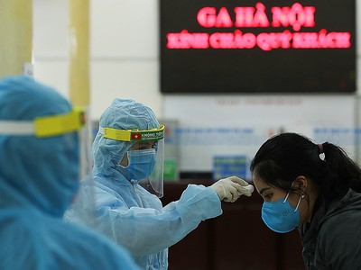 VinaCapital: Covid-19 tác động nặng nề tới kinh tế Việt Nam, nhưng ít hơn các nước khác