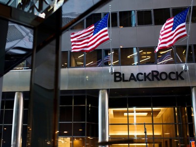 Nhà quản lý tài sản lớn nhất thế giới nói đã tới lúc mua cổ phiếu