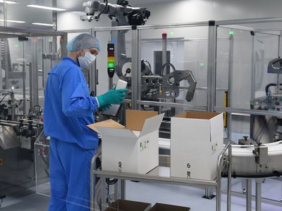 Nga sẽ tiêm chủng vắc xin diện rộng vào tháng 10