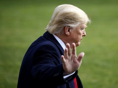 Tổng thống Trump nhiễm Covid-19