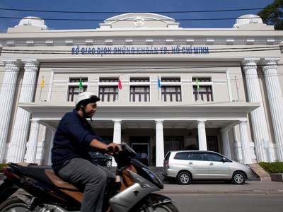 Ủy ban Chứng khoán có trách nhiệm như thế nào với tình trạng nghẽn lệnh?