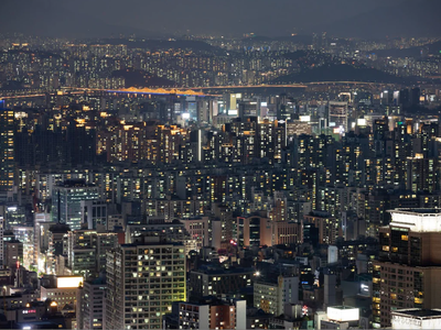 Không chỉ Việt Nam, cạn thanh khoản đang xuất hiện ở mọi nơi