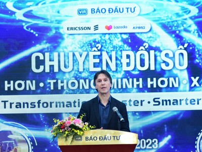 Ông Denis Brunetti, Chủ tịch Ericsson Việt Nam, Myanmar, Campuchia và Lào tại Hội thảo