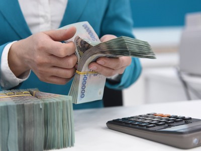 PYN Elite: Nhà đầu tư cá nhân đang chuyển tiền gửi ngân hàng sang chứng khoán