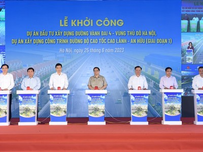 Khởi công 2 dự án đầu tư công quy mô 91.000 tỷ đồng