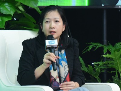 Bà Lâm Thúy Nga, Giám đốc toàn quốc Khối khách hàng Doanh nghiệp lớn, Ngân hàng TNHH MTV HSBC Việt Nam