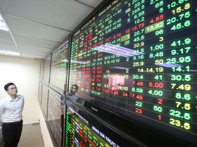 Một cổ phiếu tăng gần 200% trong tháng 2