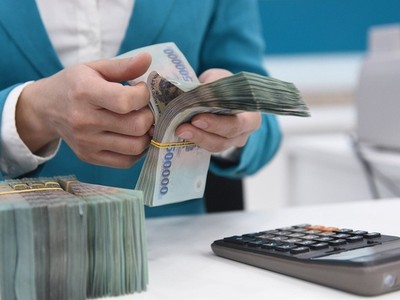 Quỹ cổ phiếu tiếp tục chịu áp lực rút ròng