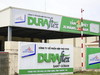 Saint-Gobain Việt Nam công bố nhà máy đạt Zero carbin đầu tiên trong ngành sản xuất tấm xi măng