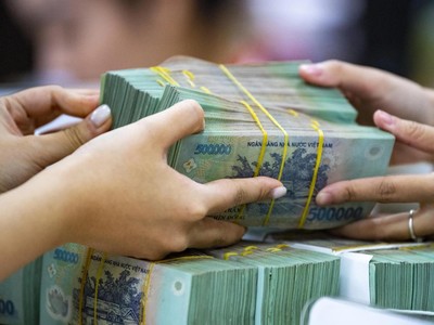 Quỹ Phú Hưng (PHVSF) thận trọng với nhóm bất động sản, chứng khoán quý cuối năm