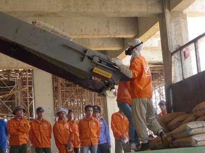 Xuân Thành đưa nhà máy xi măng mới vào khai thác