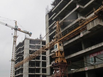 Đại gia bất động sản bắt tay để hồi sinh