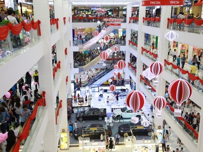 Vingroup đồng loạt khai trương 2 trung tâm thương mại tại Buôn Ma Thuột và TP. HCM