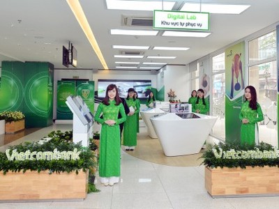 Vietcombank không lấy tiền của khách hàng, công nghệ luôn được nâng cấp