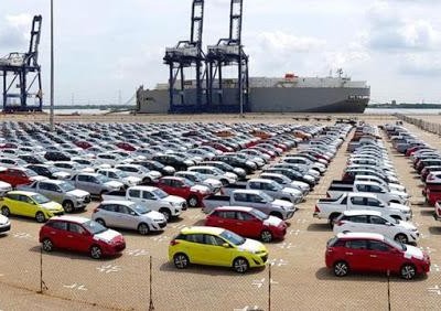 Doanh số bán ra giảm sút, hãng xe ôtô đua nhau giảm giá để kích cầu